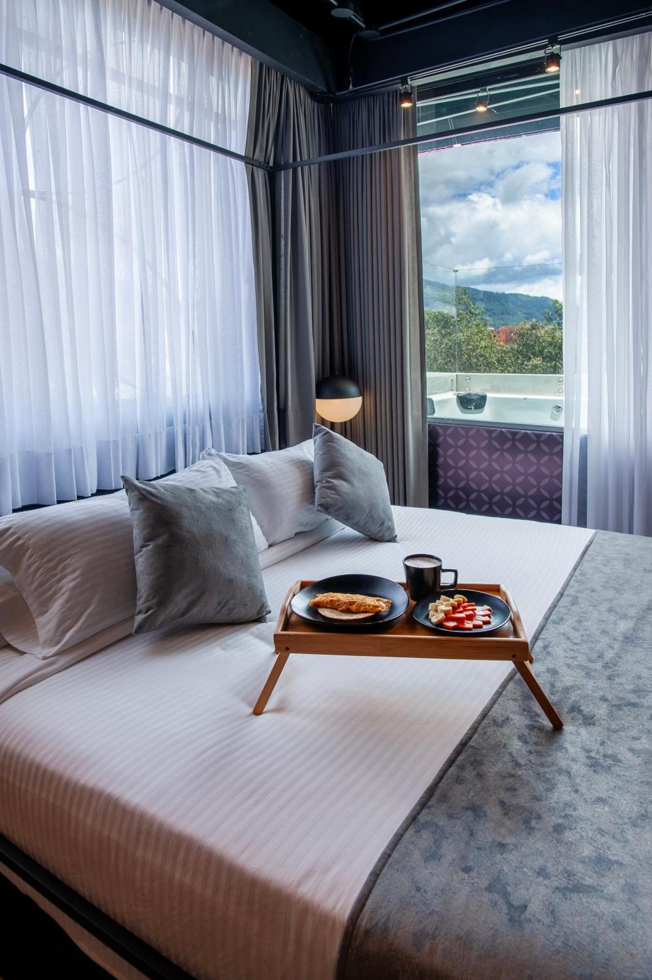 Hemma Bogota Country Luxury Suites Hotel Ngoại thất bức ảnh
